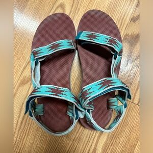 Teva sandals, slight platform, size 8 women